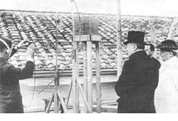 Pius XI & G. Marconi 1931.jpg